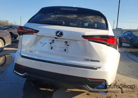 2018 Lexus Nx 300H Base z USA, uszkodzony, nr VIN JTJBJRBZ9J2092248